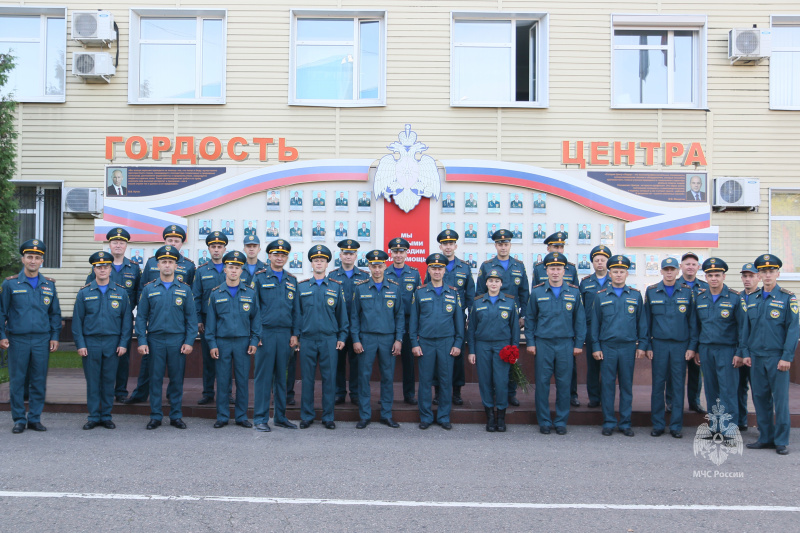 Встреча  отряда   из служебной  командировки