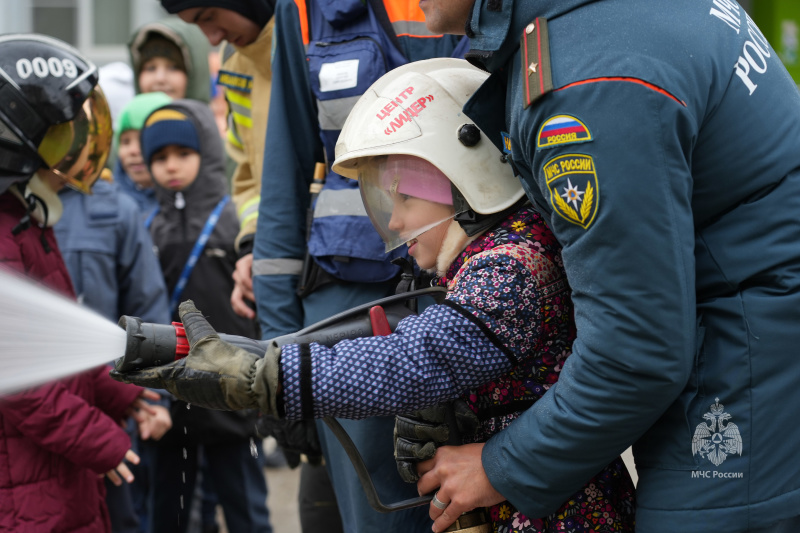 Спасатели Центра провели занятие в школе № 2120
