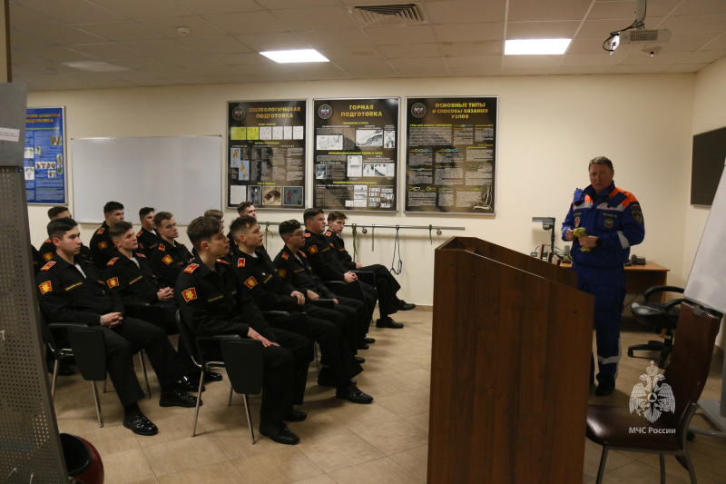Занятие по оказанию первой  помощи