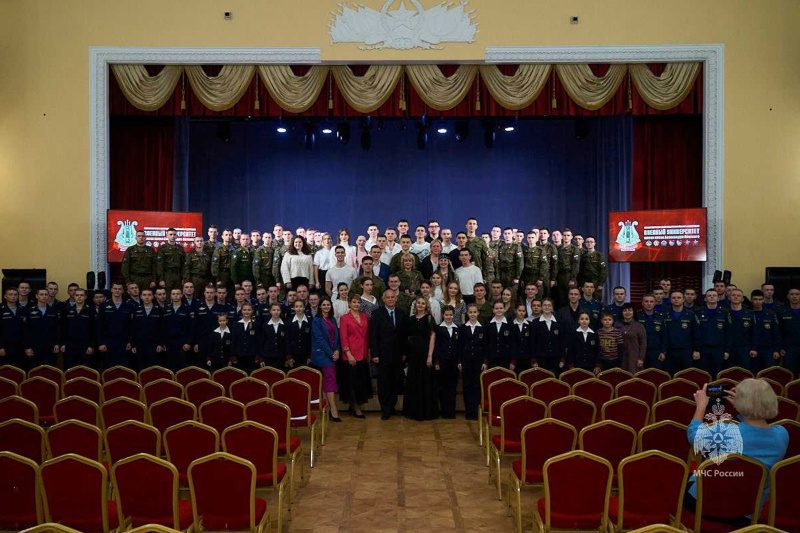 Личный состав военнослужащих по призыву посетил Центральный Дом Российской Армии