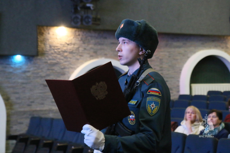 Торжественное  принятие   Военной присяги