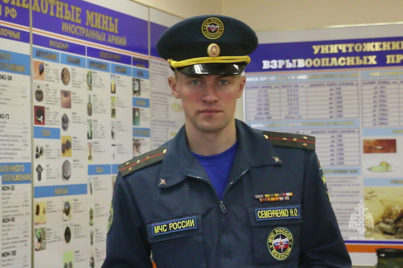 Лучшим пиротехником МЧС России признан Никита Семенченко из Центра «Лидер» МЧС России