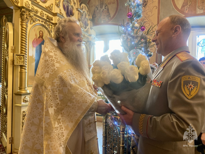 Сотрудники Центра празднуют Рождество Христово