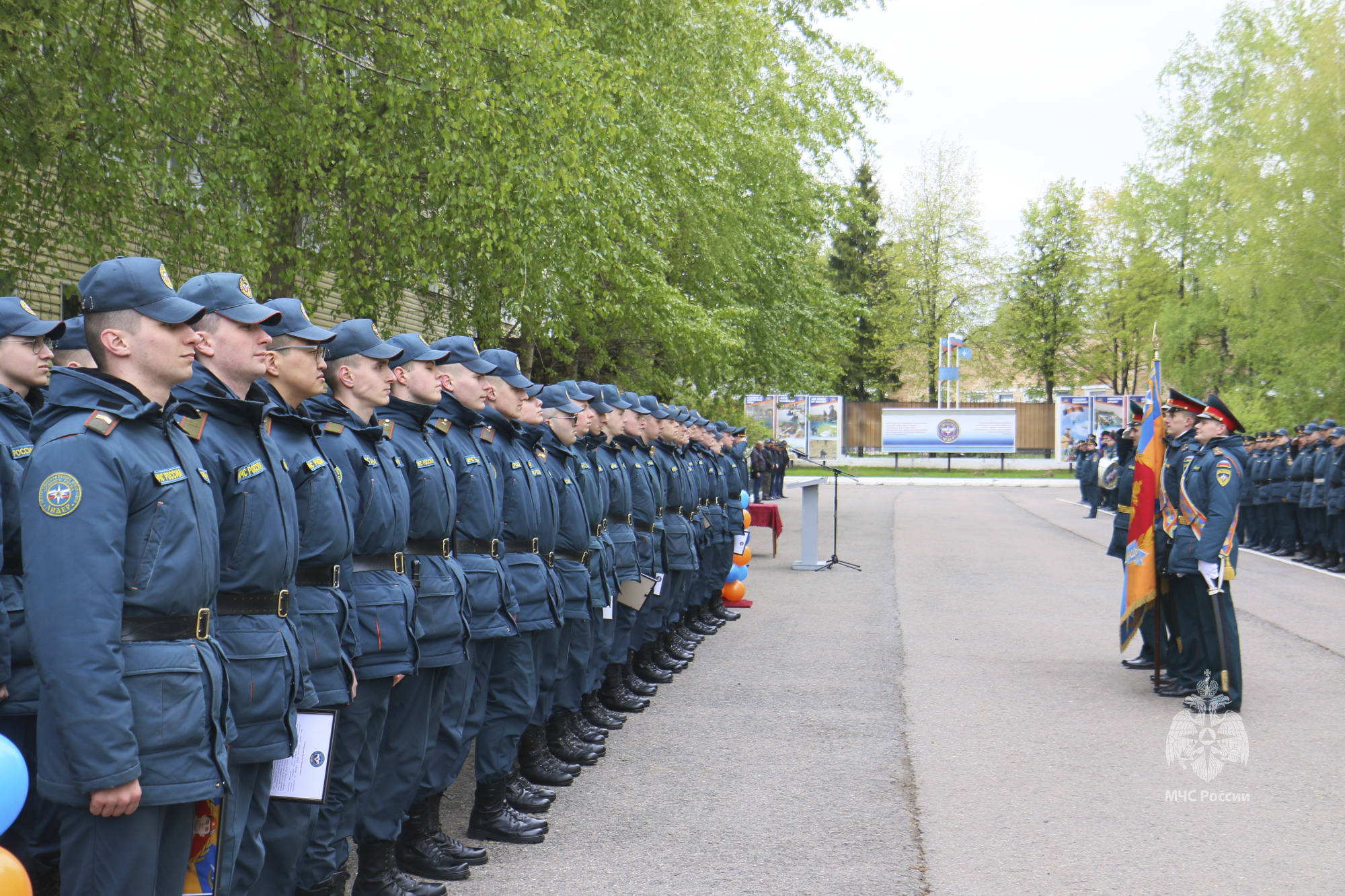 Чествование военнослужащих по призыву, выслуживших установленные сроки  службы - Новости - ФГКУ «Центр по проведению спасательных операций особого  риска «Лидер»