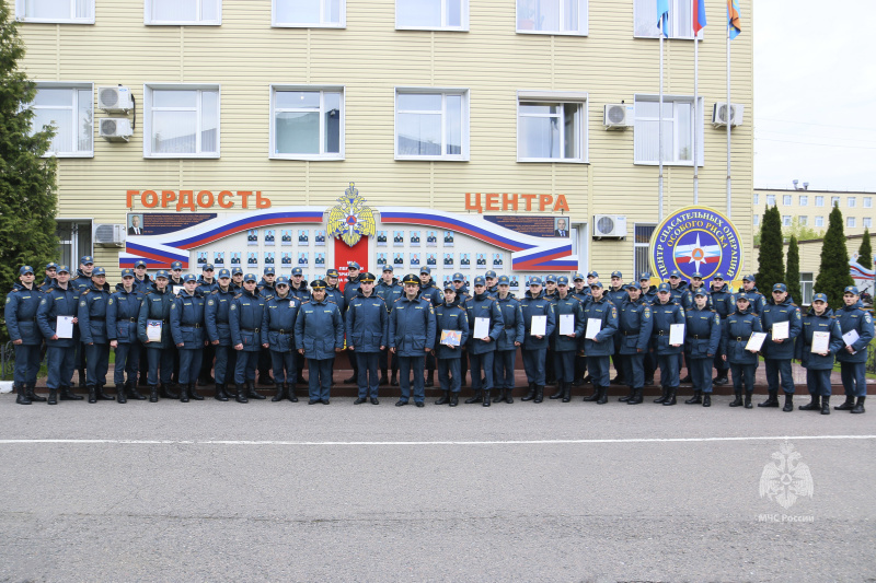 Чествование военнослужащих по  призыву, выслуживших установленные   сроки  службы