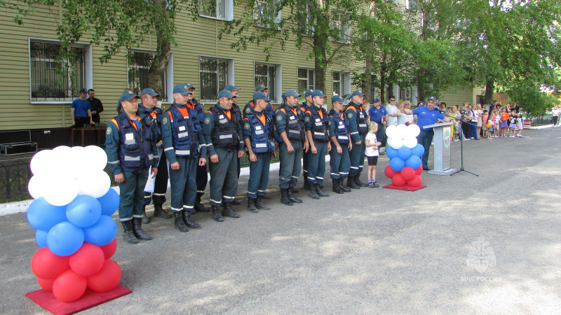 Встреча отряда  из служебной  командировки