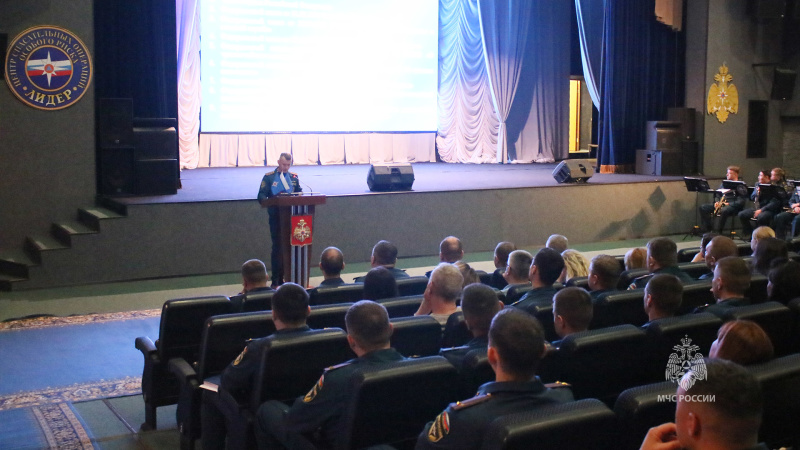 Правовое   информирование  личного  состава Центра