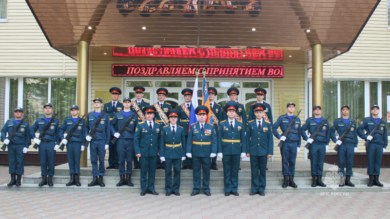 Торжественное   принятие   Военной  присяги