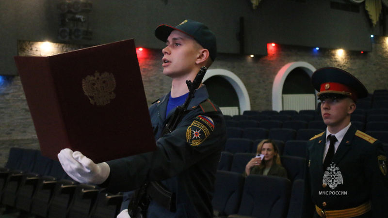 Торжественное   принятие   Военной  присяги