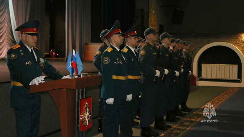 Торжественное  принятие   Военной   присяги