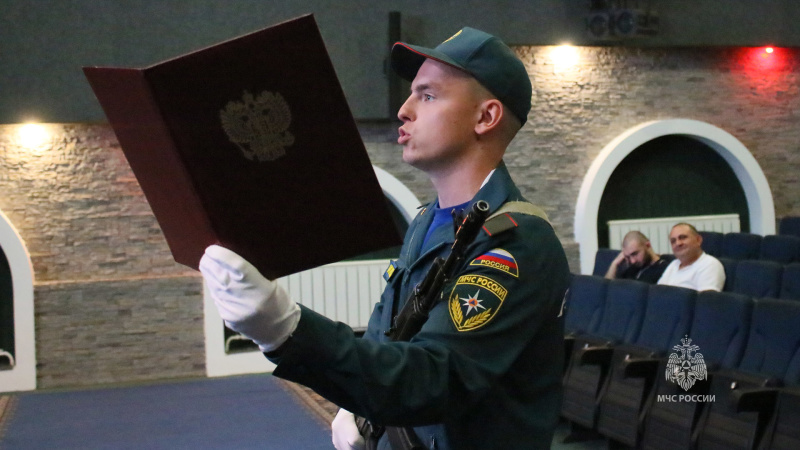 Торжественное  принятие   Военной   присяги