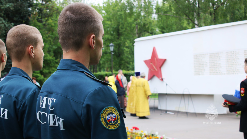 Личный состав  Центра "Лидер" принял  участие в памятном мероприятии — Дне памяти и скорби