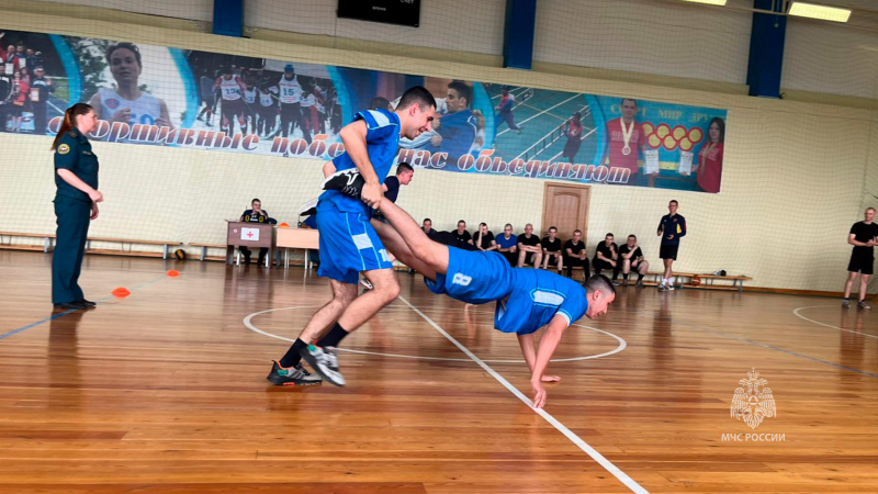 Спортивный  праздник    для военнослужащих по призыву