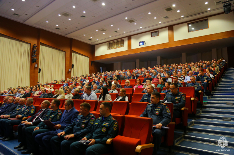 Участие в учебно-методическом сборе в АГЗ МЧС России