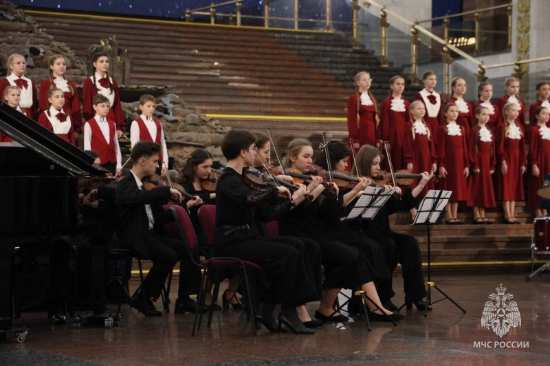 Оркестр Центра «Лидер» МЧС России принял участие в проекте «Улицы в лицах»
