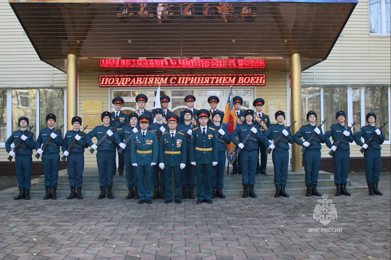 Торжественное   принятие   Военной   присяги