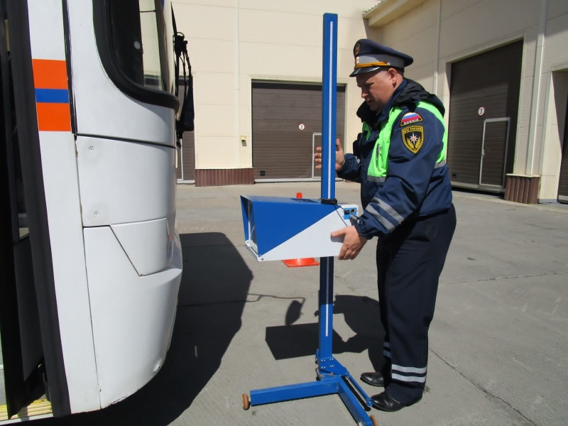 Военной автомобильной инспекции МЧС России 30 лет