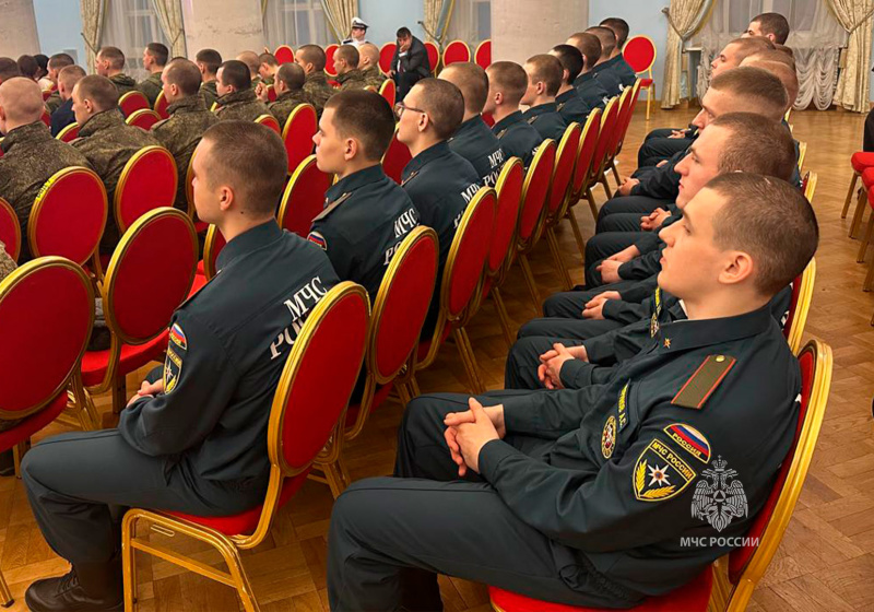 Военнослужащие по призыву посетили Центральный  Дом Российской Армии