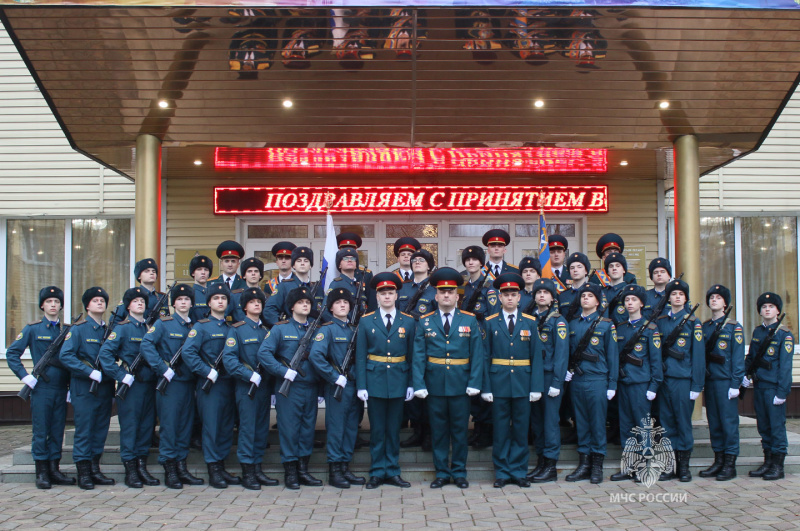 Торжественное   принятие    Военной   присяги