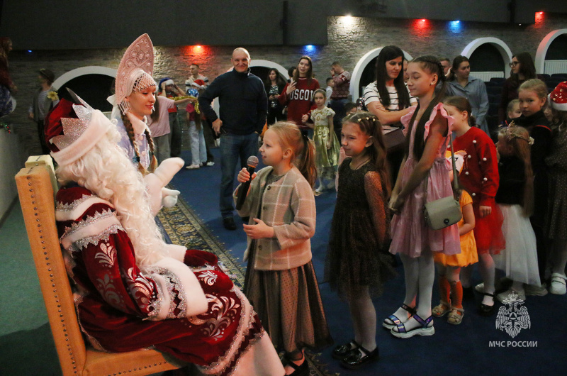 Новогодний  праздник   для детей