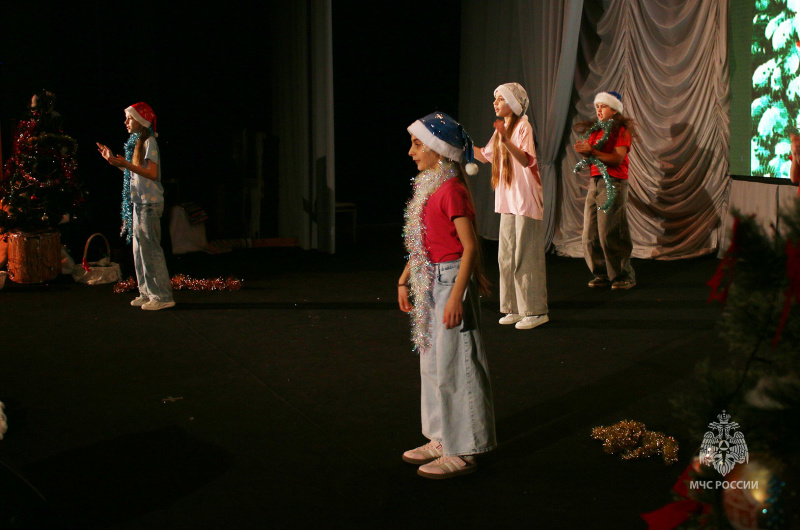 Новогодний  праздник   для детей