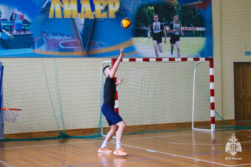 В  Центре прошло  первенство  по волейболу