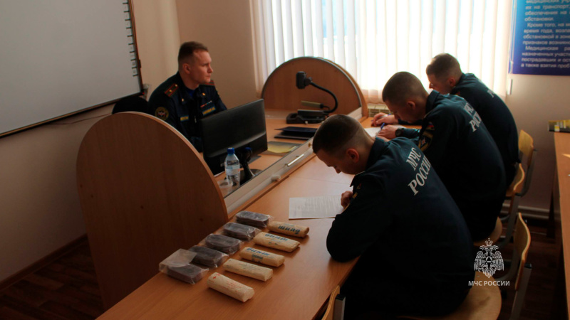 Специалисты Центра проводили аттестацию в ФГКУ «Тульский СЦ МЧС Росси»