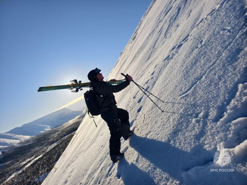 Завершились учебно-тренировочные  сборы по горнолыжной подготовке