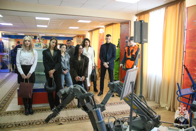 Центр «Лидер» посетили сотрудники ВТБ