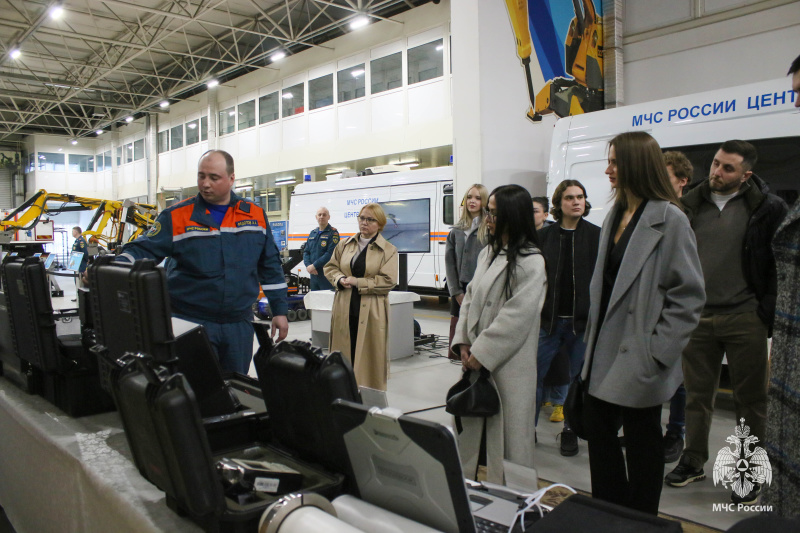 Центр «Лидер» посетили сотрудники ВТБ