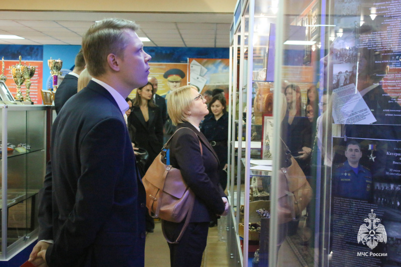 Центр «Лидер» посетили сотрудники ВТБ