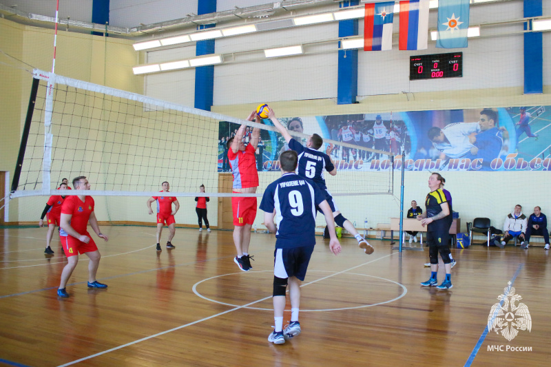 На базе Центра стартовала спартакиада по волейболу