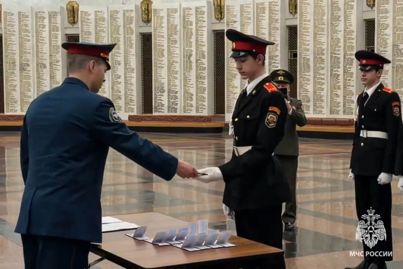 Приведениe учащихся школы к Торжественному обещанию кадета