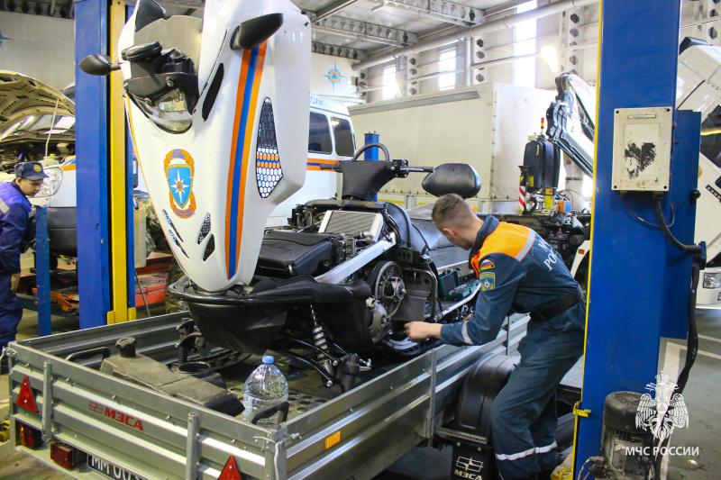 В Центре начался перевод техники на весенне-летний период эксплуатации