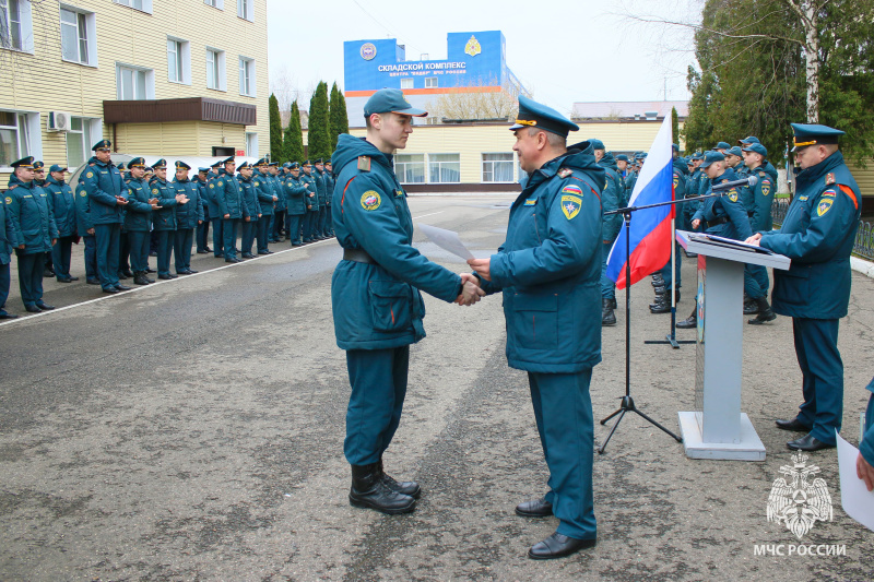 Чествoвание военнослужащих по призыву, выслуживших установленные сроки слyжбы