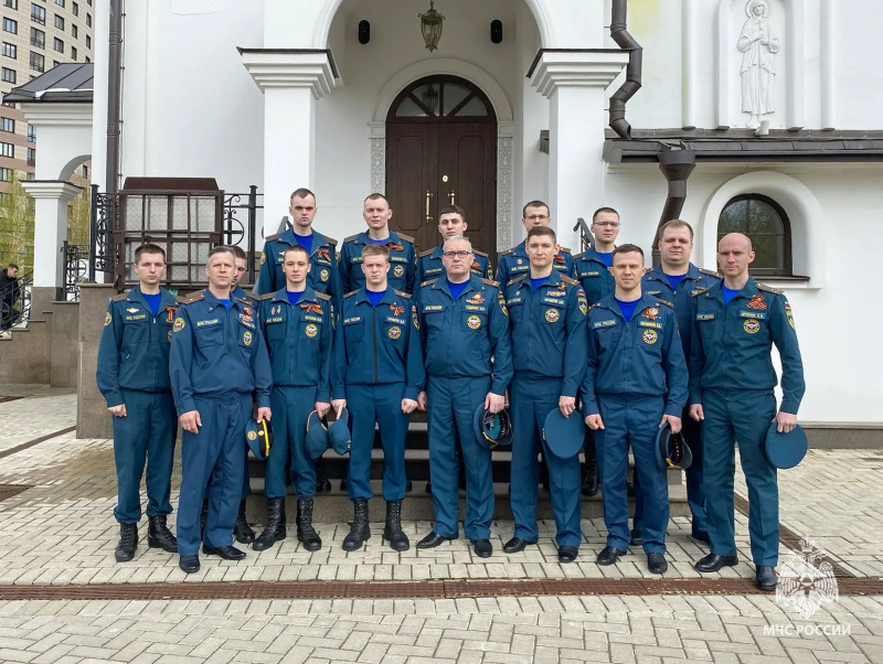 Сотрудники Центра приняли участие в молебне в честь Дня пожарной охраны