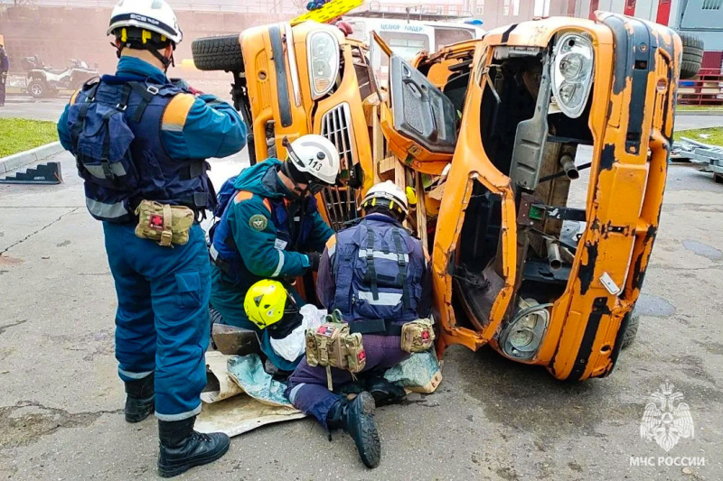 Полевой выход управления (первоочередных аварийно-спасательных работ в зонах ЧС)