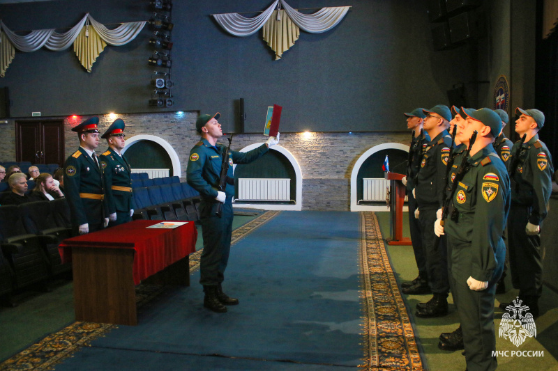Тoржественное принятие Военной присяги