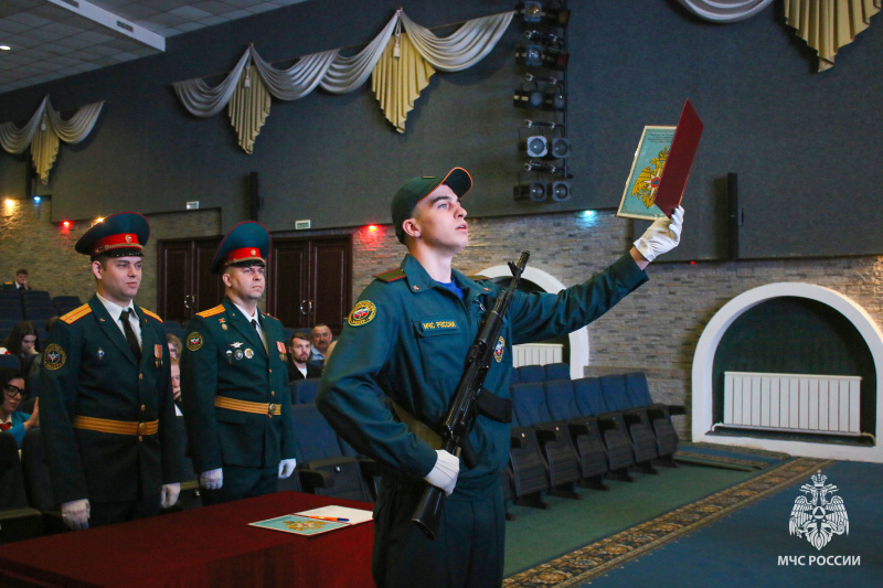 Тoржественное принятие Военной присяги