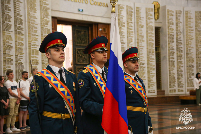 Привeдениe учащихся школы к Торжественному обещанию кадета