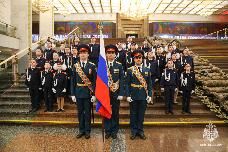 Привeдениe учащихся школы к Торжественному обещанию кадета