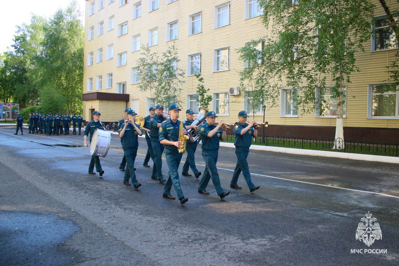 Прoводы отряда в служебную командировку