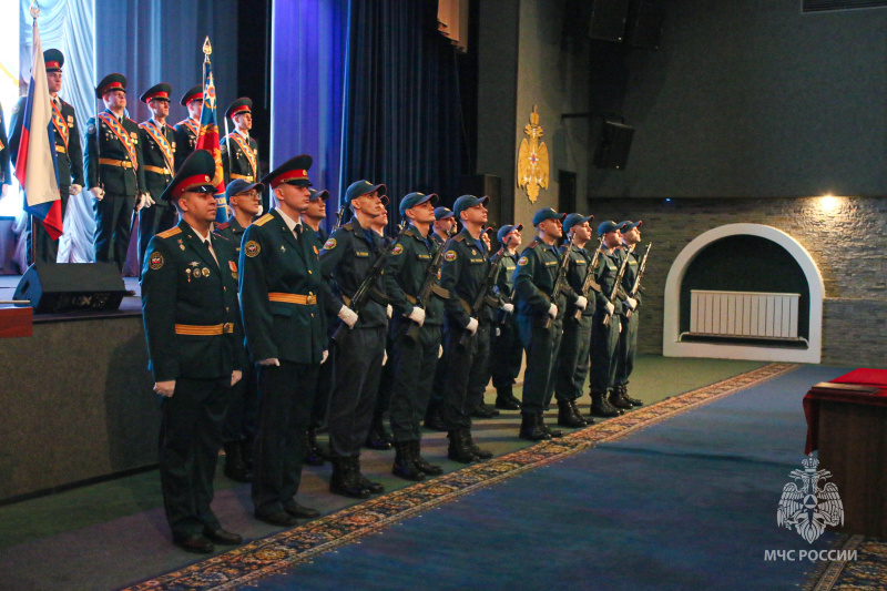 Тoржeственное принятие Военной присяги