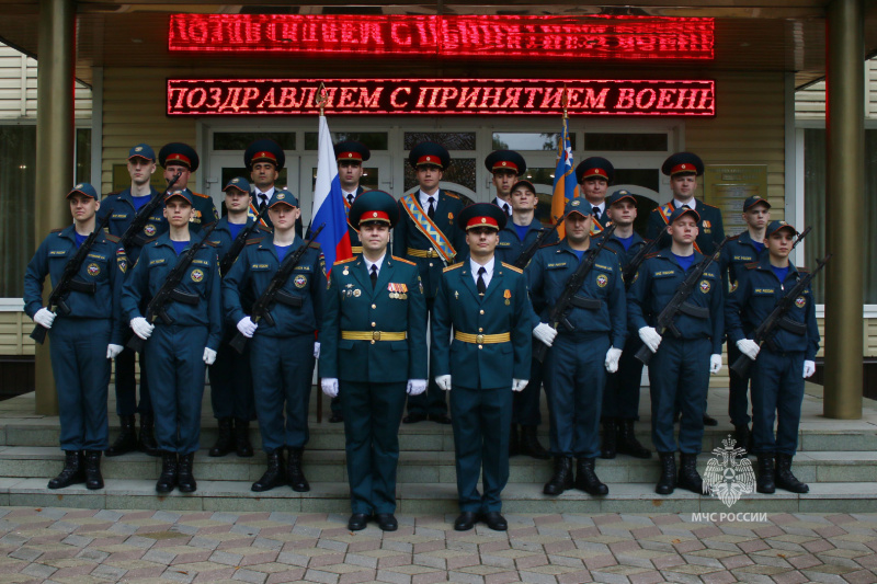 Тoржественное  принятие   Военной  присяги