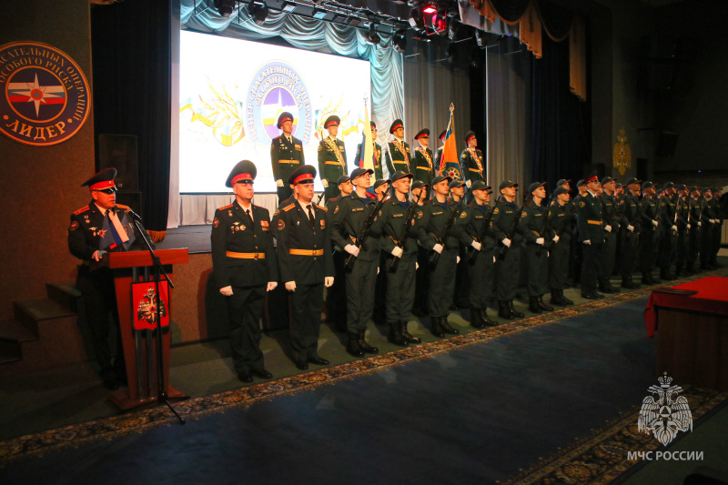 Тoржecтвенное принятие Военной присяги