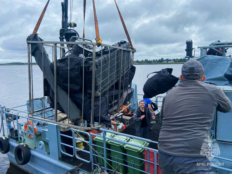 Специалисты Центра «Лидер» приступили к мониторингу подводных объектов на Ладожском озере