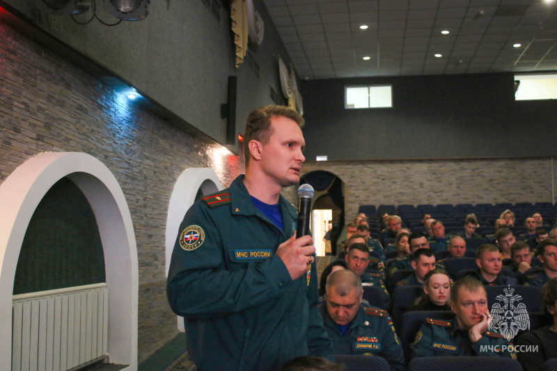 Сотрудникам Центра рассказали о социальных льготах и гарантиях