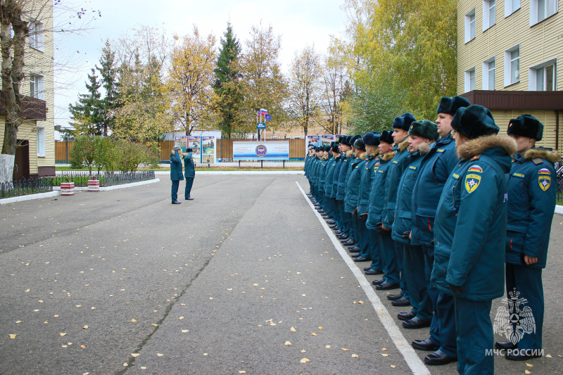 B Центре проведен смотр зимней формы одежды