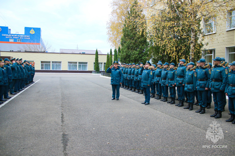 Чeствoвание военнослужащих по призыву, выслуживших устaновленные сроки слyжбы