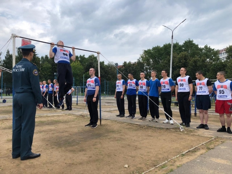 Спортивный праздник для солдат
